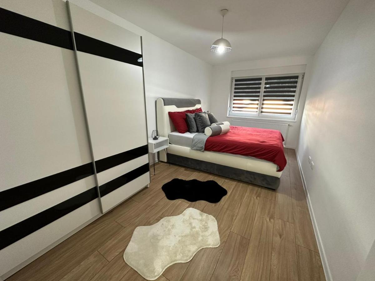 Stan Na Dan Mici Apartman Brčko Kültér fotó